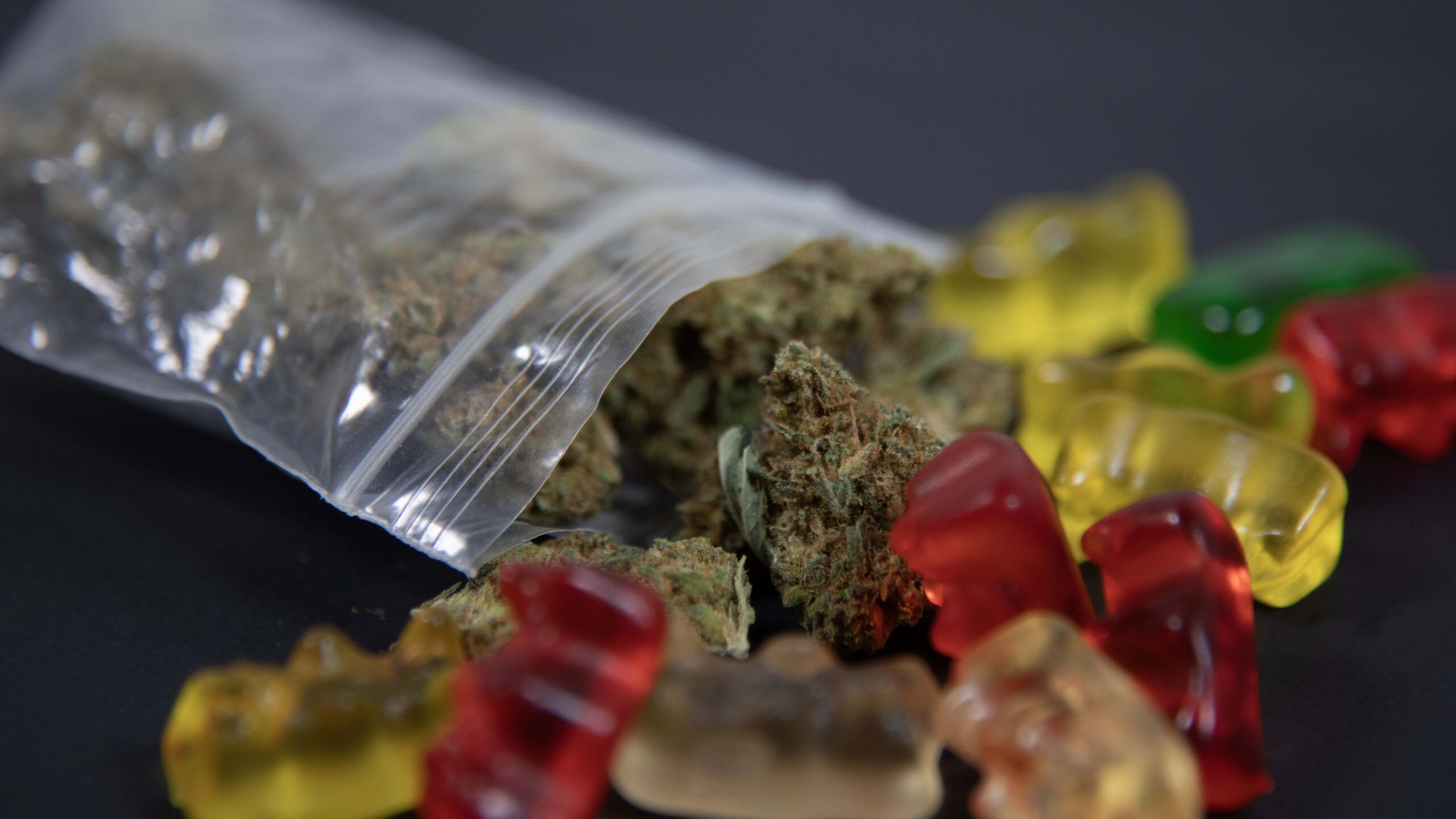 Microdosing Cannabis: A Balanced Approach to Consumption